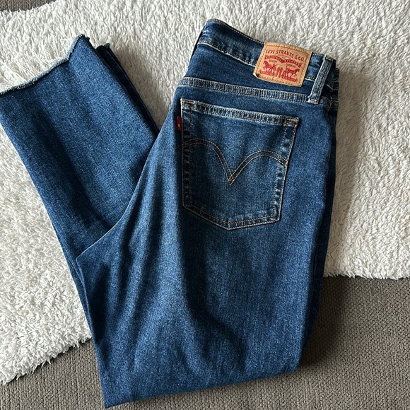 Levi’s Wedgie Straight Jeans | 32 - Picture 4 of 4